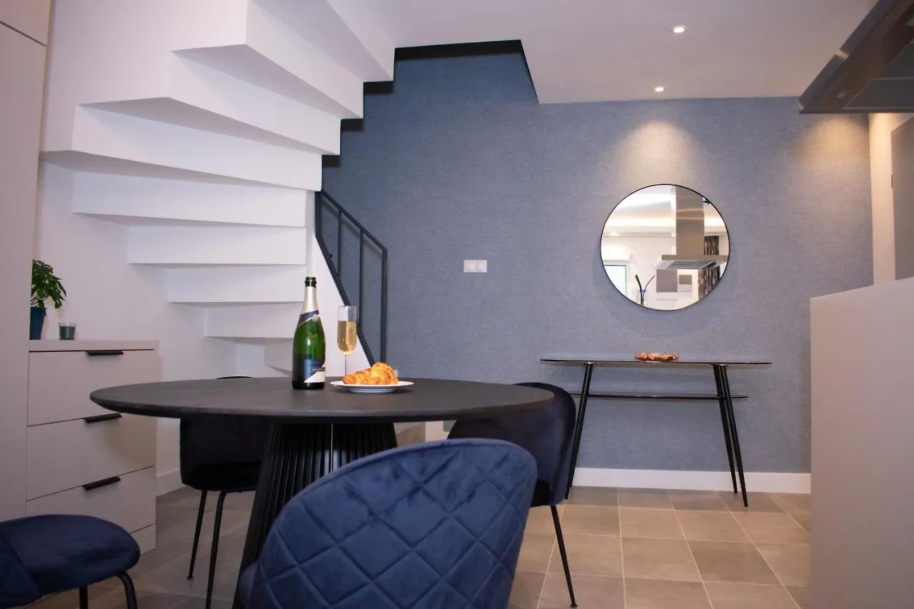 Luxury Cozy 2 Bdr Downtown Apt.5 Βουδαπέστη