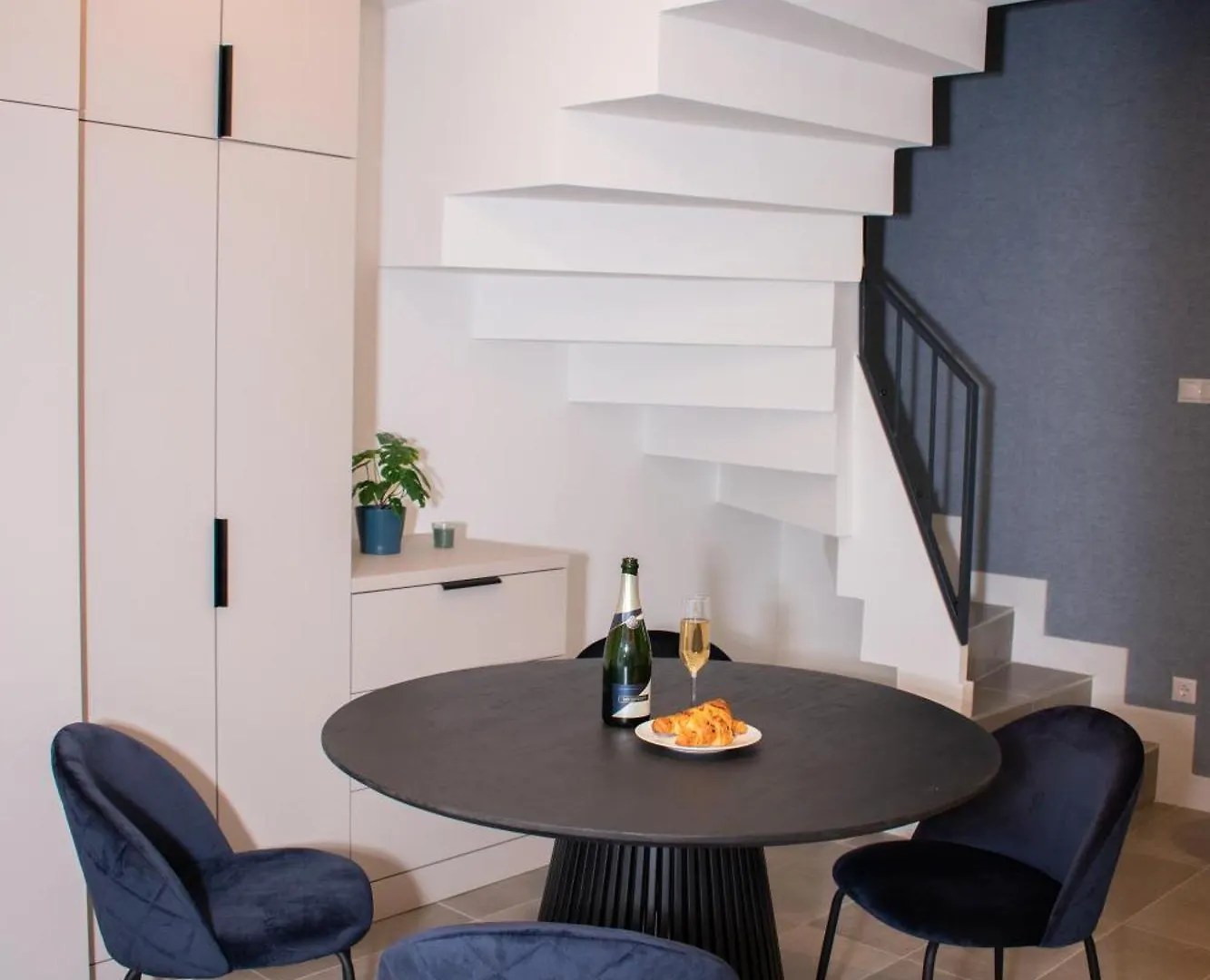 Luxury Cozy 2 Bdr Downtown Apt.5 Βουδαπέστη Διαμέρισμα